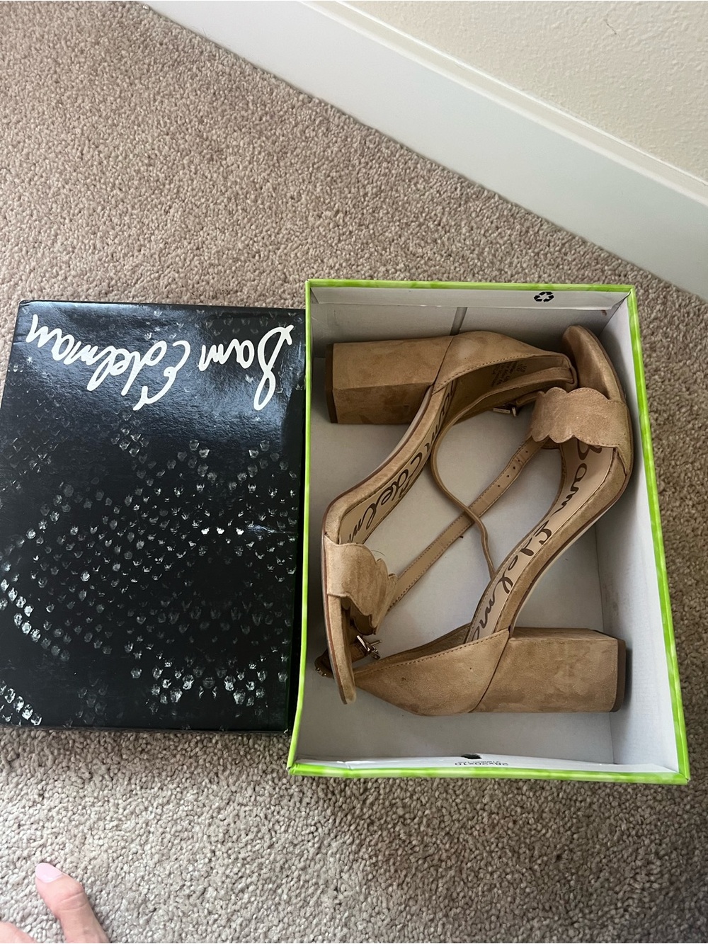 Sam Edelman Tan Suede Scalloped Block Heel Ankle Strap Sandals - Picture 7 of 10